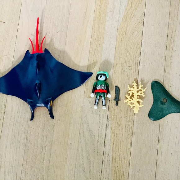 Playmobil 4801 Stingray Bareback Rider - Picture 4 of 4